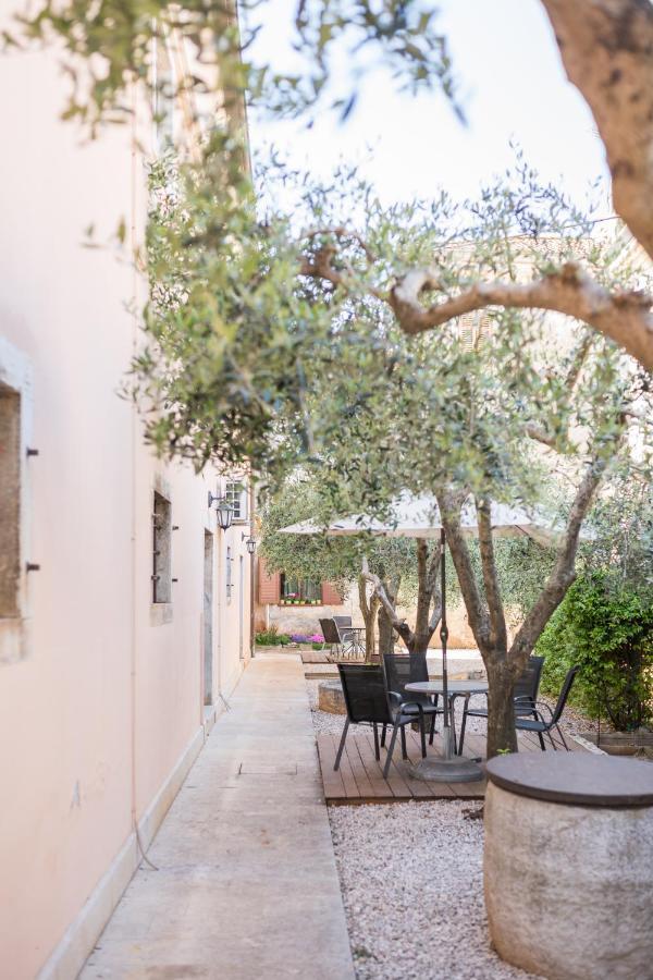 Hotel Maslina Seget  Εξωτερικό φωτογραφία