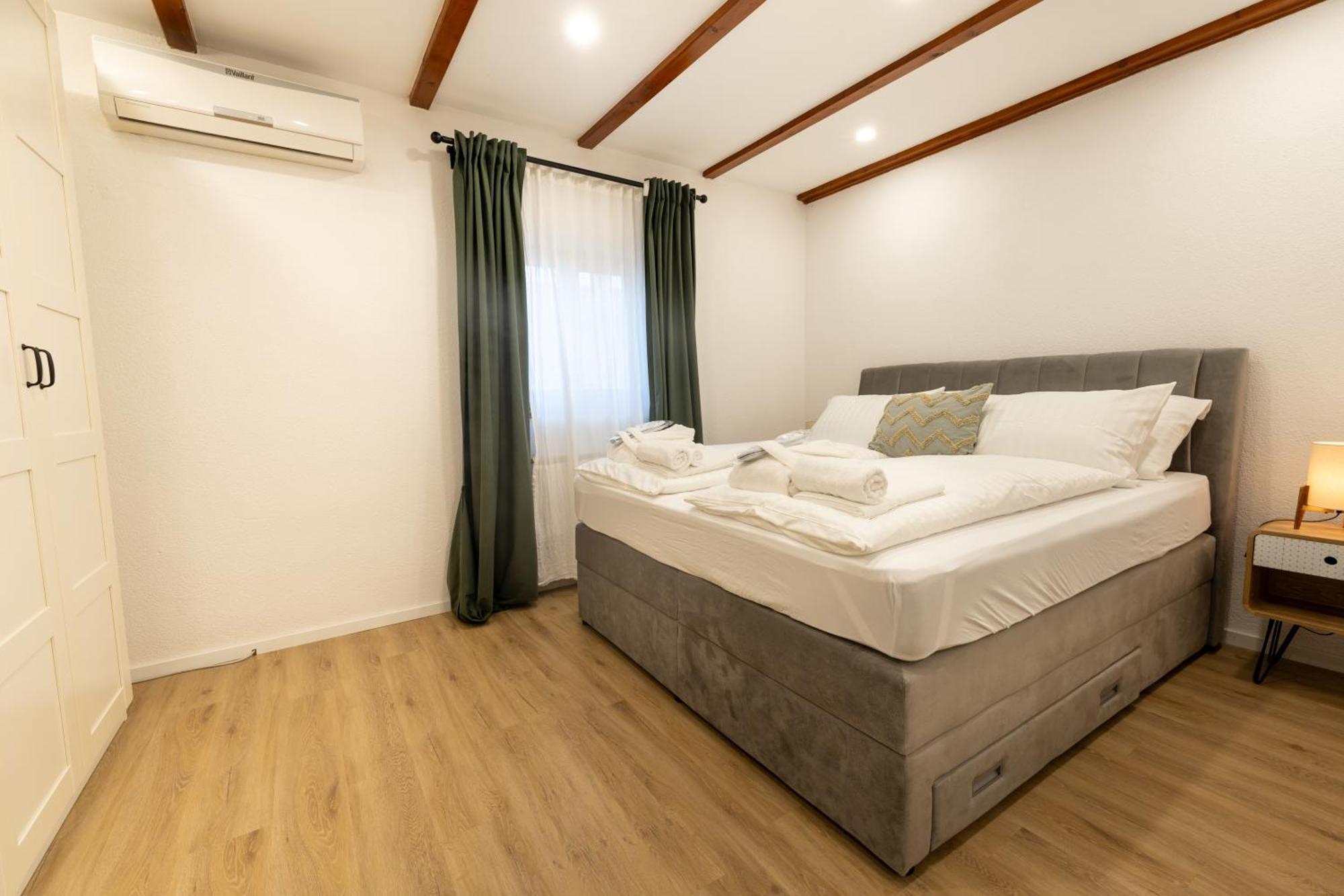 Hotel Maslina Seget  Εξωτερικό φωτογραφία